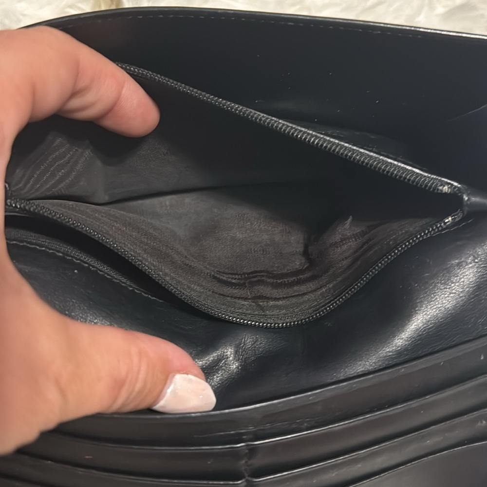 Two For One! Authentic Gucci Wallets - image 6